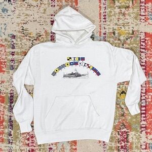 Vintage Travel 80s Lake Winnipesaukee New Hampshire Hoodie 1980s Sweatshirt